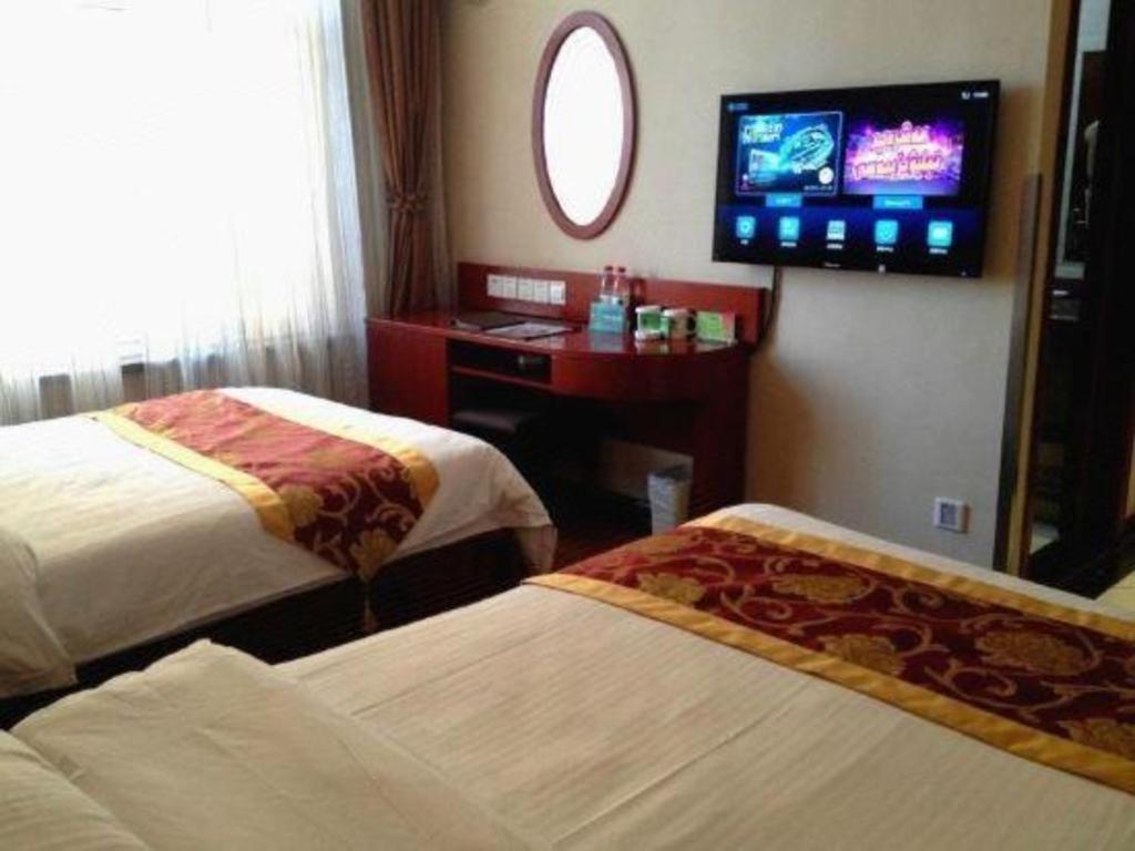 Greentree Inn Bole Wanxianghui Express Hotel Экстерьер фото